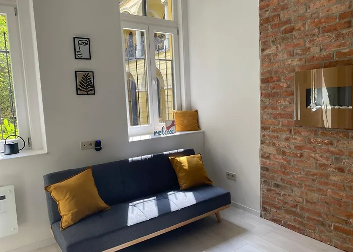 F27 Ferenc Appartement *